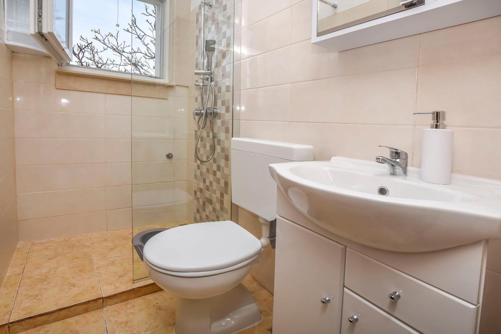 Apartments Zivana Рогозница Экстерьер фото