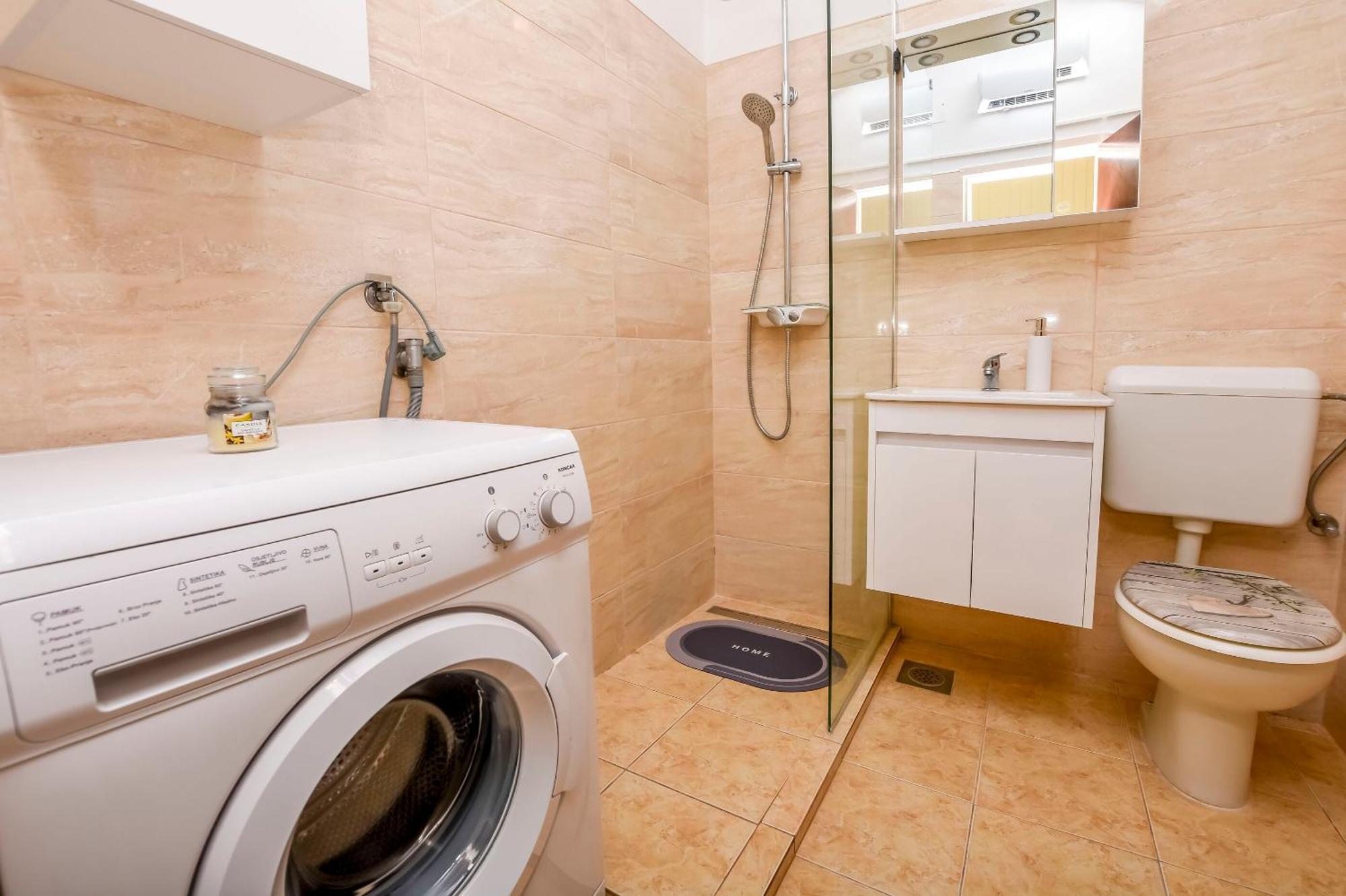 Apartments Zivana Рогозница Экстерьер фото